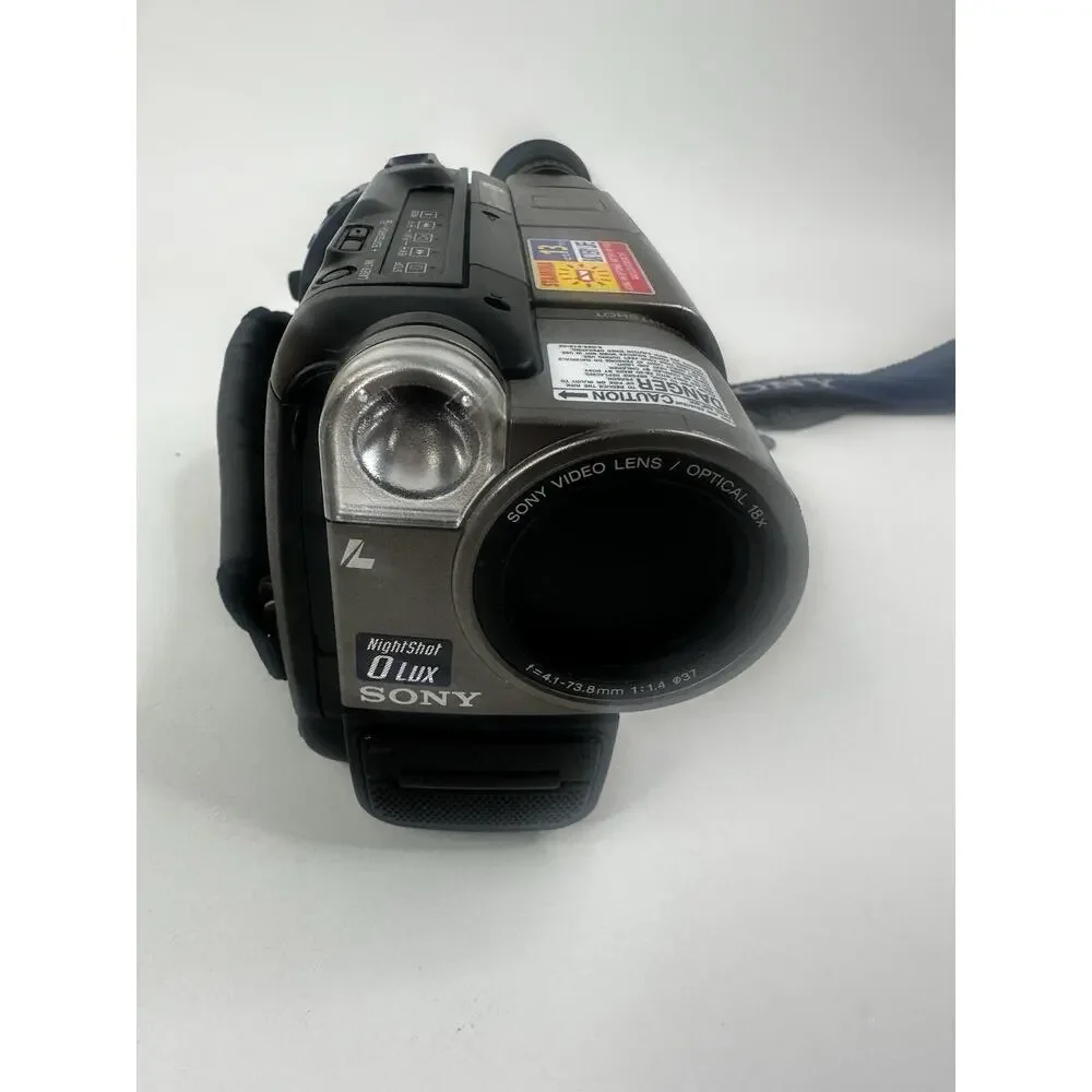 Sony Handycam Vision CCD-TRV36 NTSC Hi8 NightShot Camcorder WORKS Needs Battery